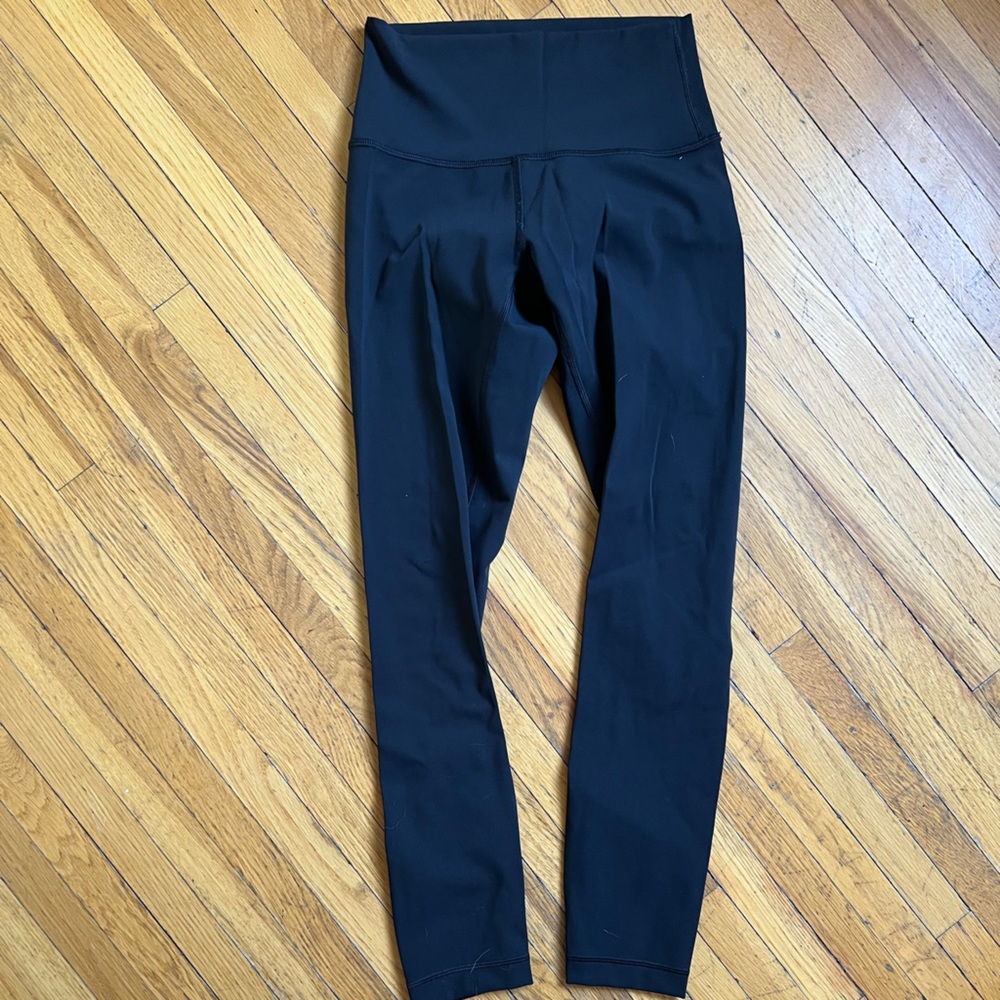 LULULEMON BLACK LEGGINGS